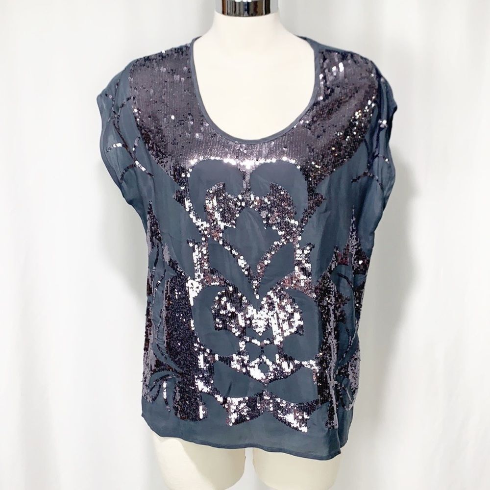 Velvet by Graham & Spencer Grey Sequin Top XS - Picture 3 of 11